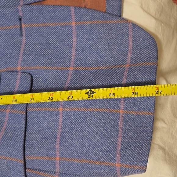 J.C. Cordings jacket size 14, 100% wool. Looks new, used just few times. - Picture 7 of 9